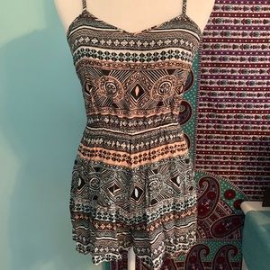 Kendall & Kylie: Romper